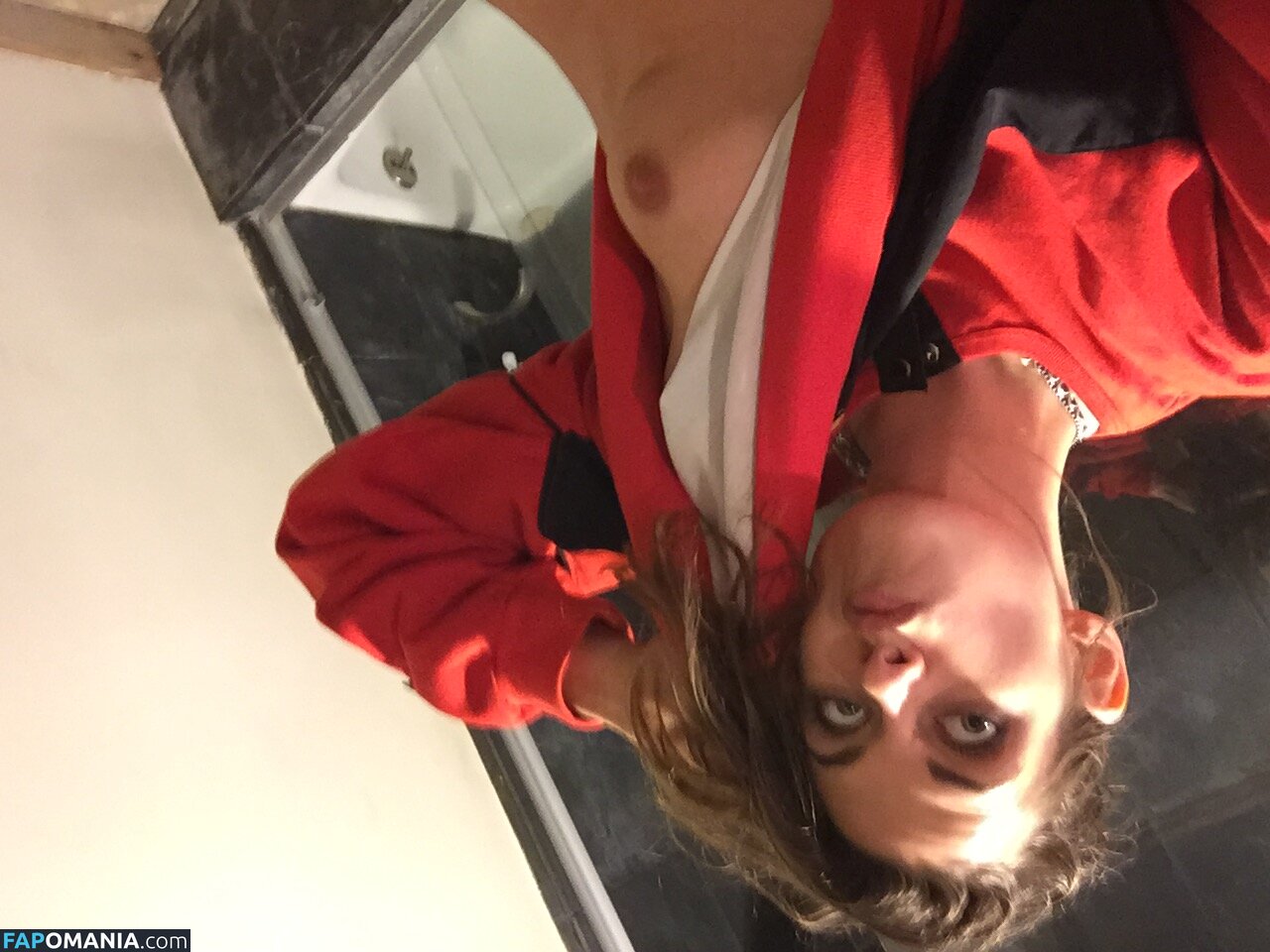 Kristen Stewart Çıplak Sızdırılmış Fotoğraf #417