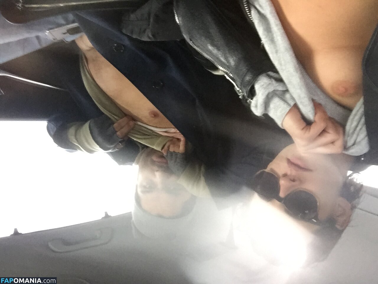 Kristen Stewart Çıplak Sızdırılmış Fotoğraf #423