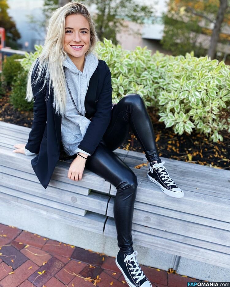 Kristie Mewis Çıplak Sızdırılmış Fotoğraf #21