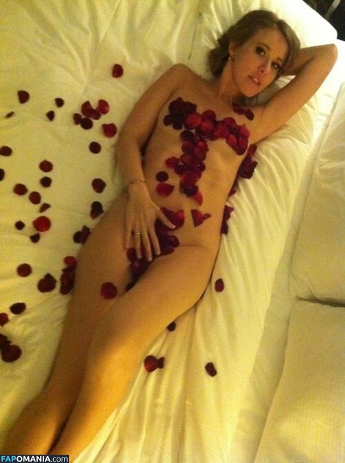 Kseniya Sobchak Çıplak Sızdırılmış Fotoğraf #2