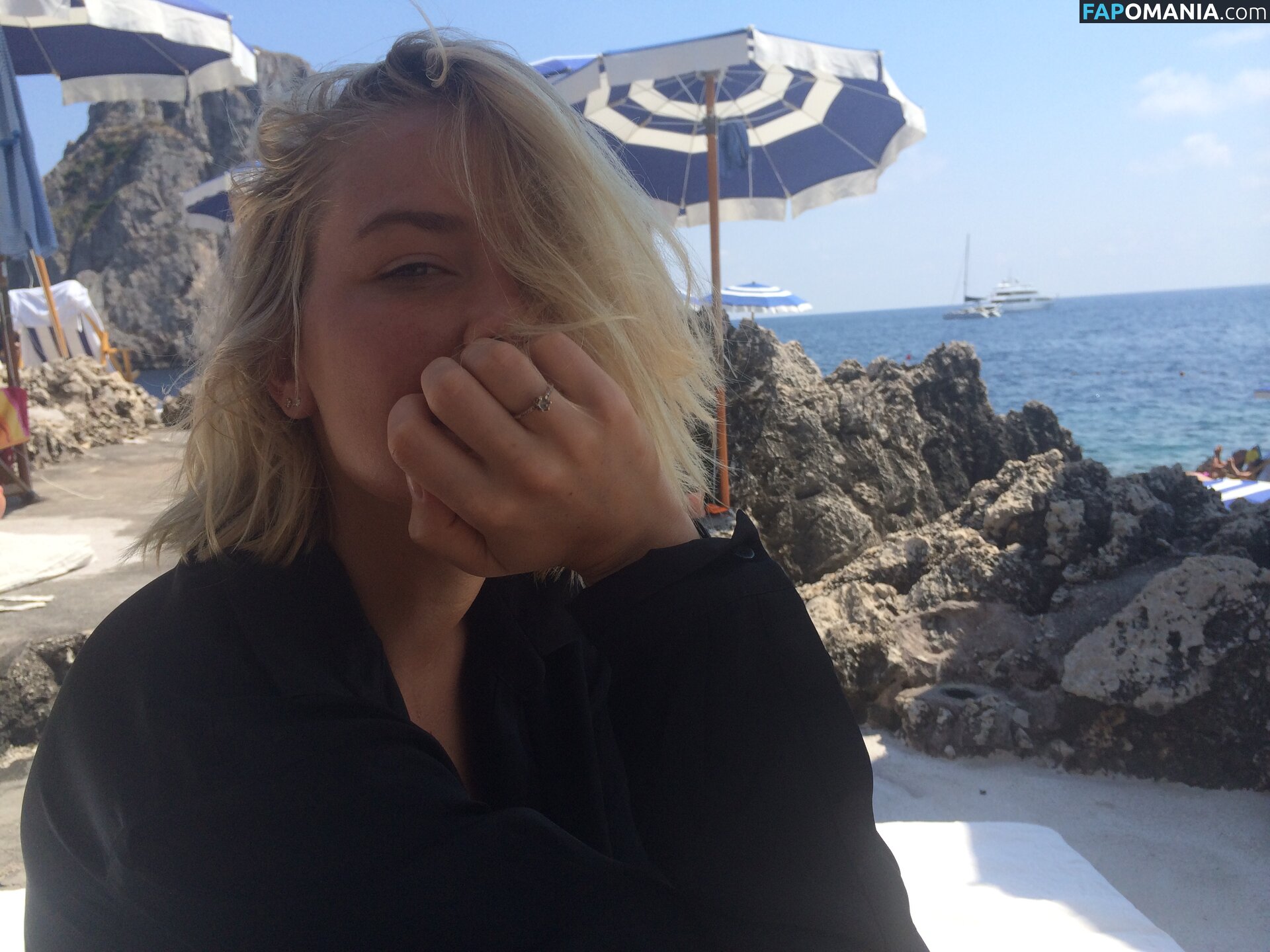 Lara Bingle Çıplak Sızdırılmış Fotoğraf #63