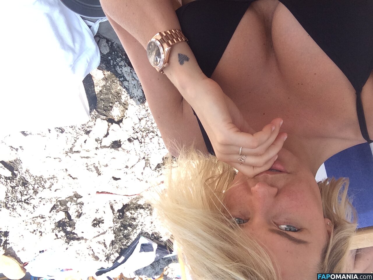 Lara Bingle Çıplak Sızdırılmış Fotoğraf #125