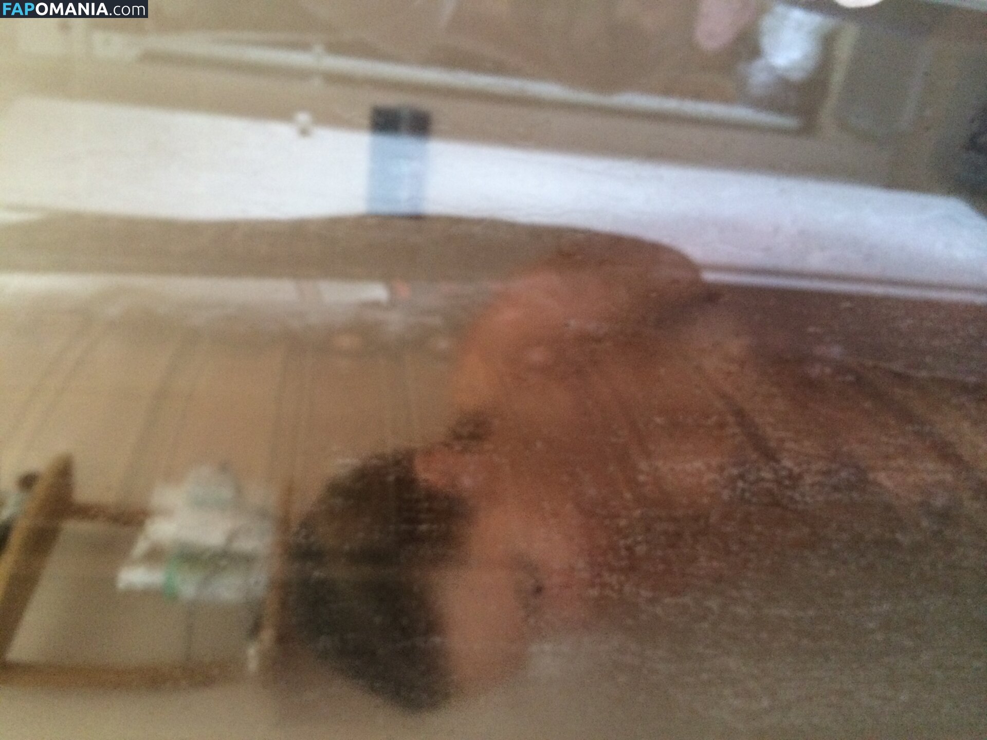 Lara Bingle Çıplak Sızdırılmış Fotoğraf #237