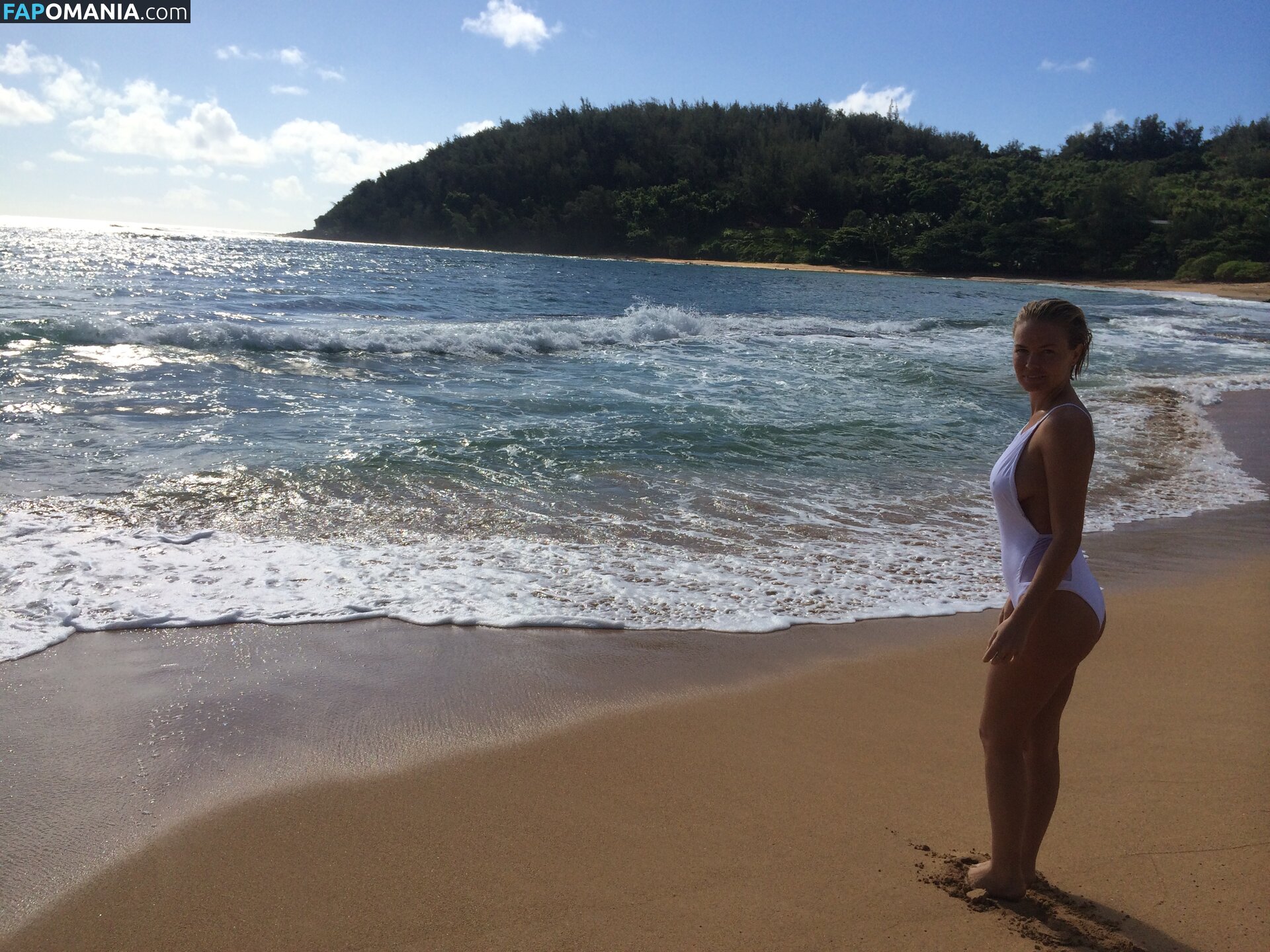 Lara Bingle Çıplak Sızdırılmış Fotoğraf #275