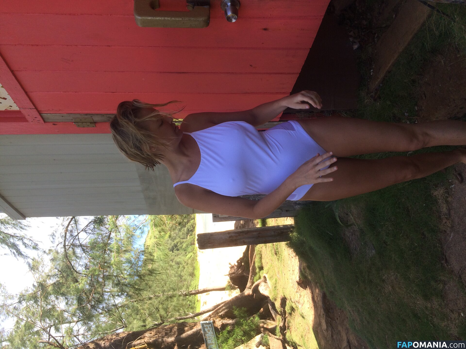 Lara Bingle Çıplak Sızdırılmış Fotoğraf #324