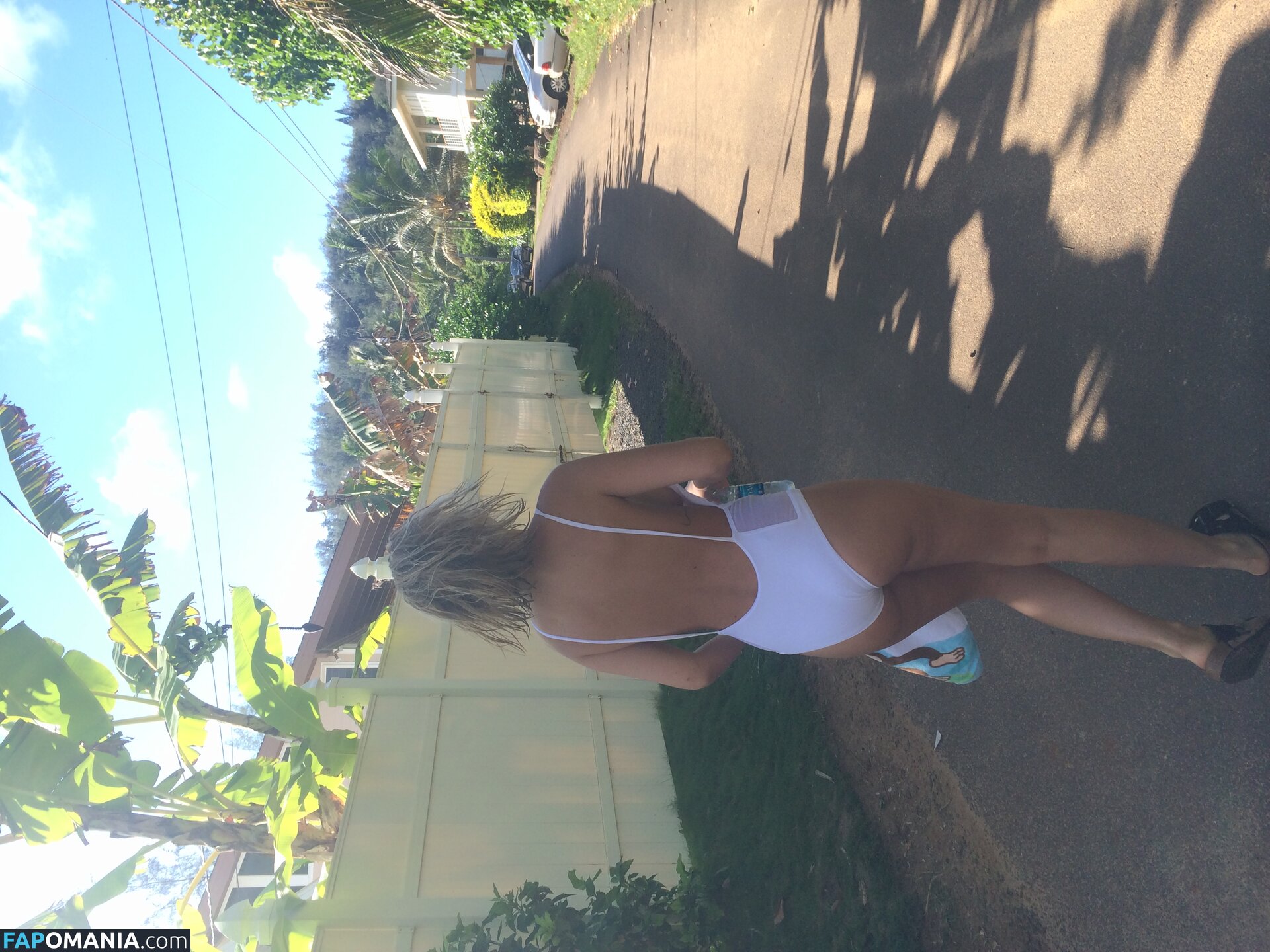 Lara Bingle Çıplak Sızdırılmış Fotoğraf #354