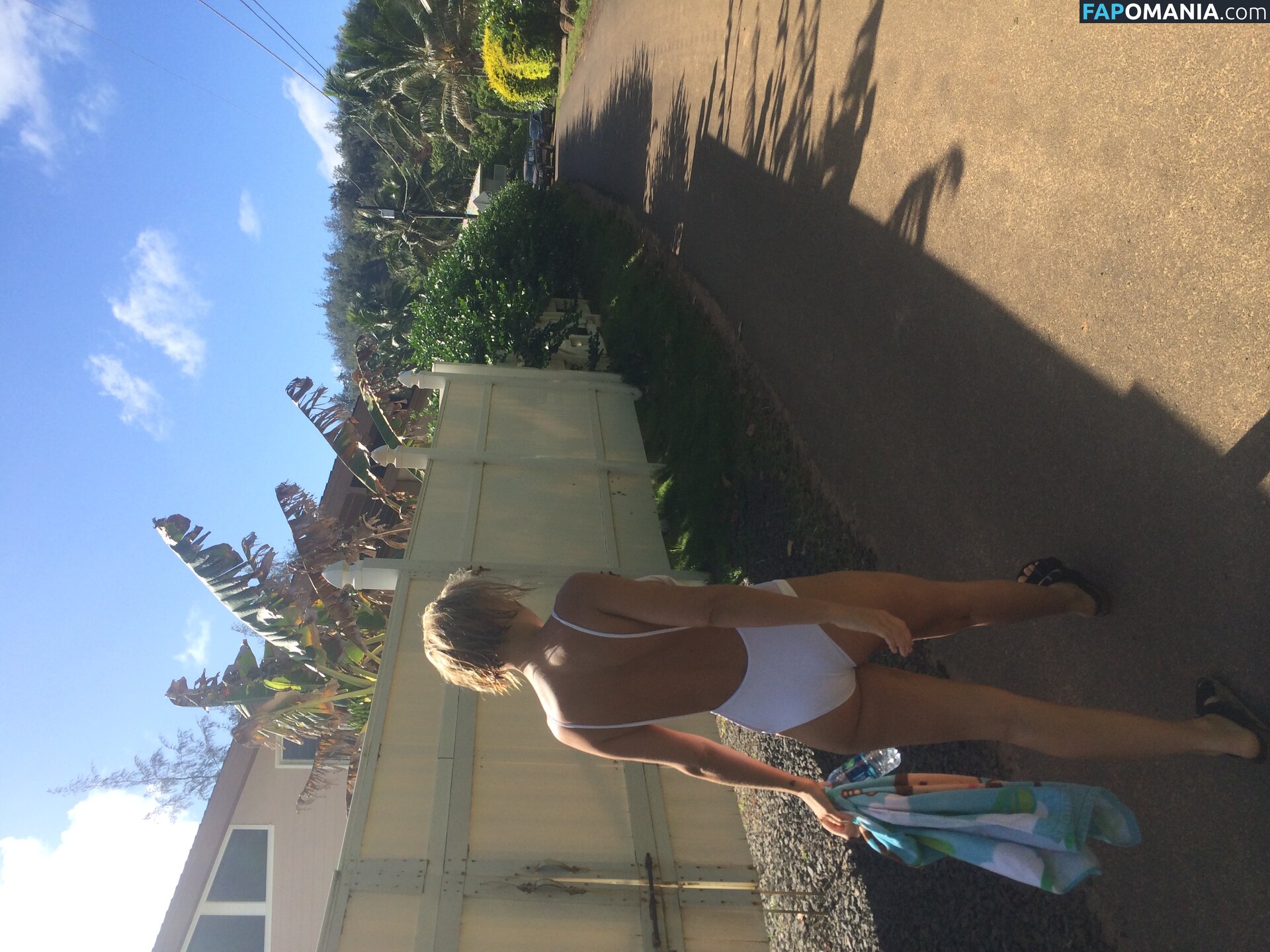 Lara Bingle Çıplak Sızdırılmış Fotoğraf #358