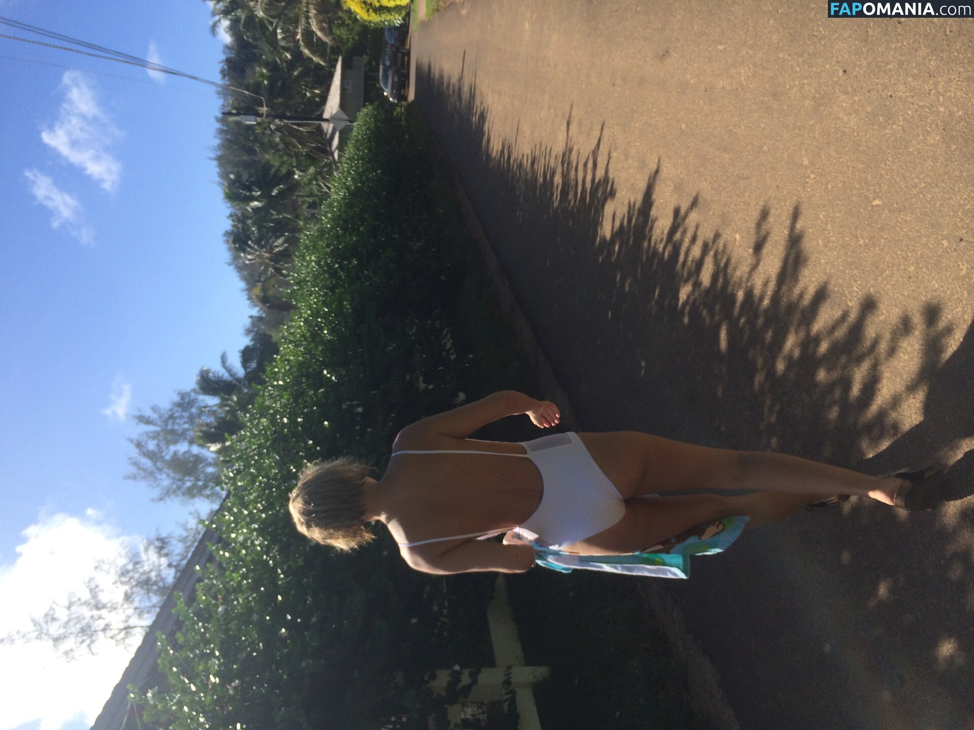 Lara Bingle Çıplak Sızdırılmış Fotoğraf #361