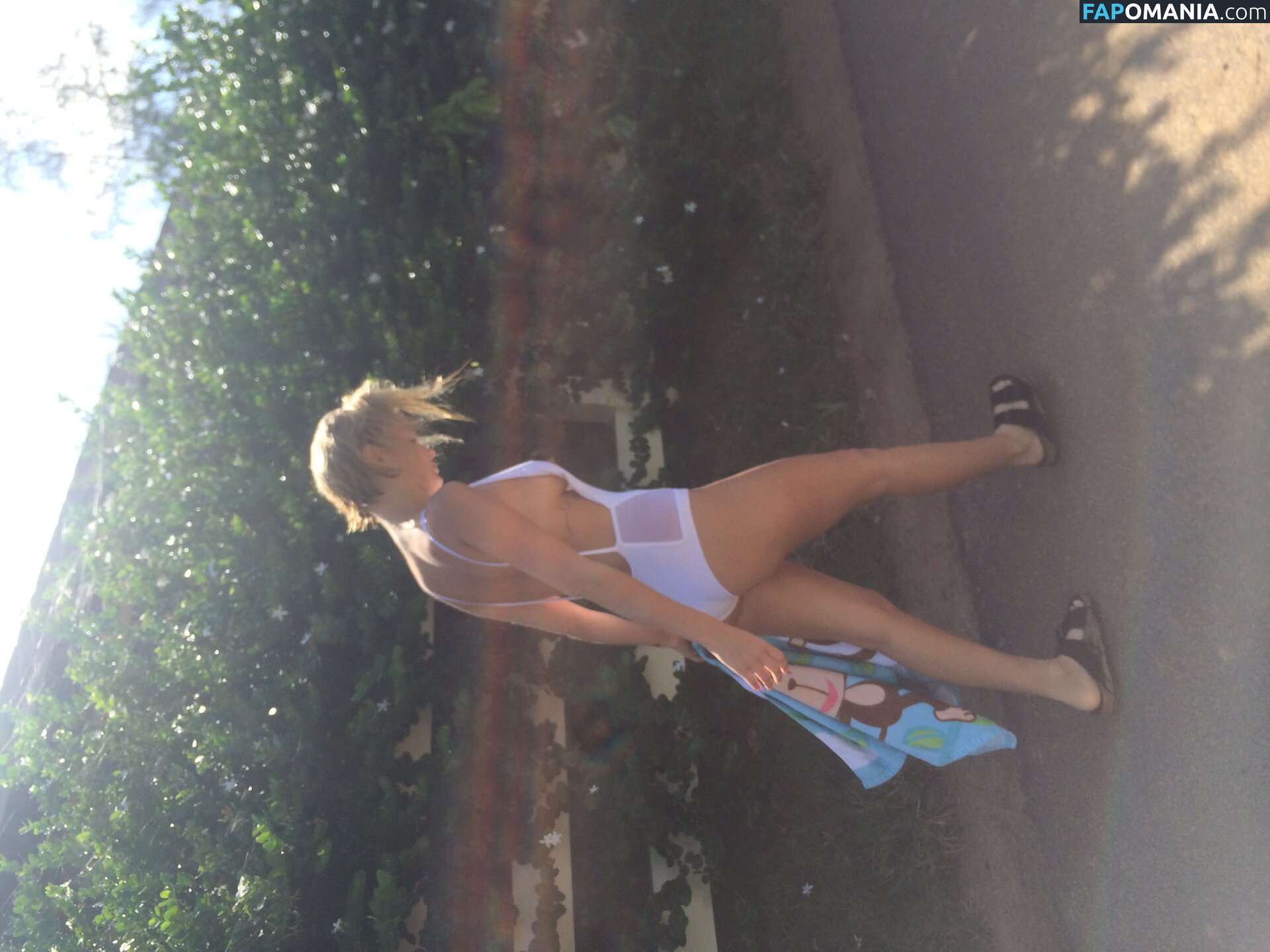 Lara Bingle Çıplak Sızdırılmış Fotoğraf #365