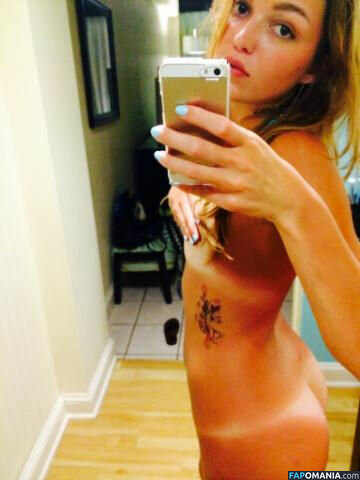 Lili Simmons Çıplak Sızdırılmış Fotoğraf #73