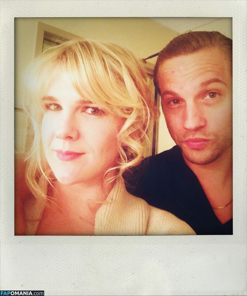 Lily Rabe Çıplak Sızdırılmış Fotoğraf #3