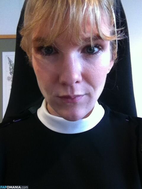 Lily Rabe Çıplak Sızdırılmış Fotoğraf #9