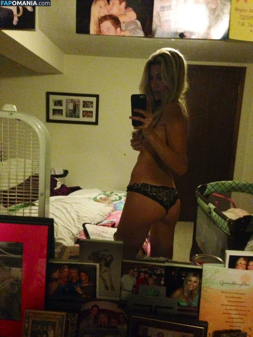 Lindsay Clubine Çıplak Sızdırılmış Fotoğraf #10