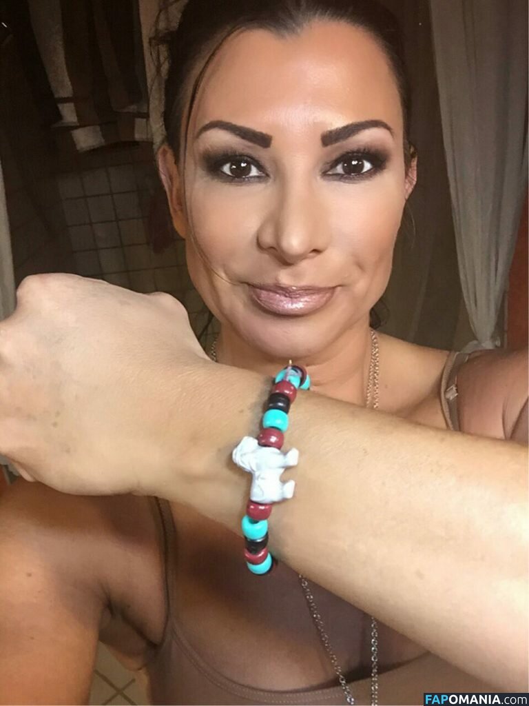Lisa Marie Varon Çıplak Sızdırılmış Fotoğraf #28