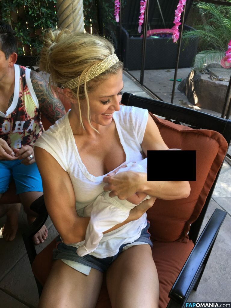 Lisa Marie Varon Çıplak Sızdırılmış Fotoğraf #51