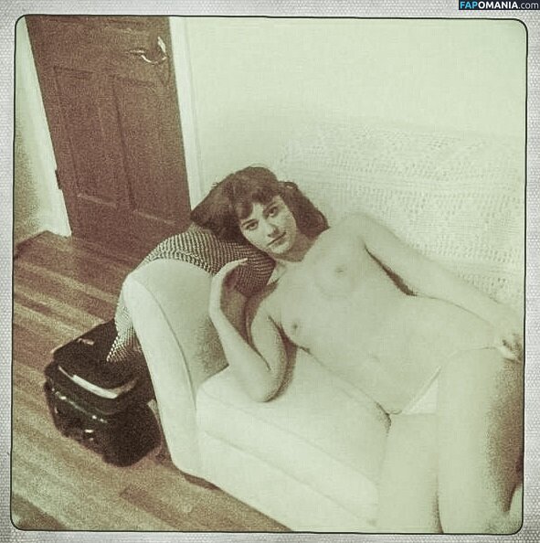 Mary Elizabeth Winstead Çıplak Sızdırılmış Fotoğraf #3