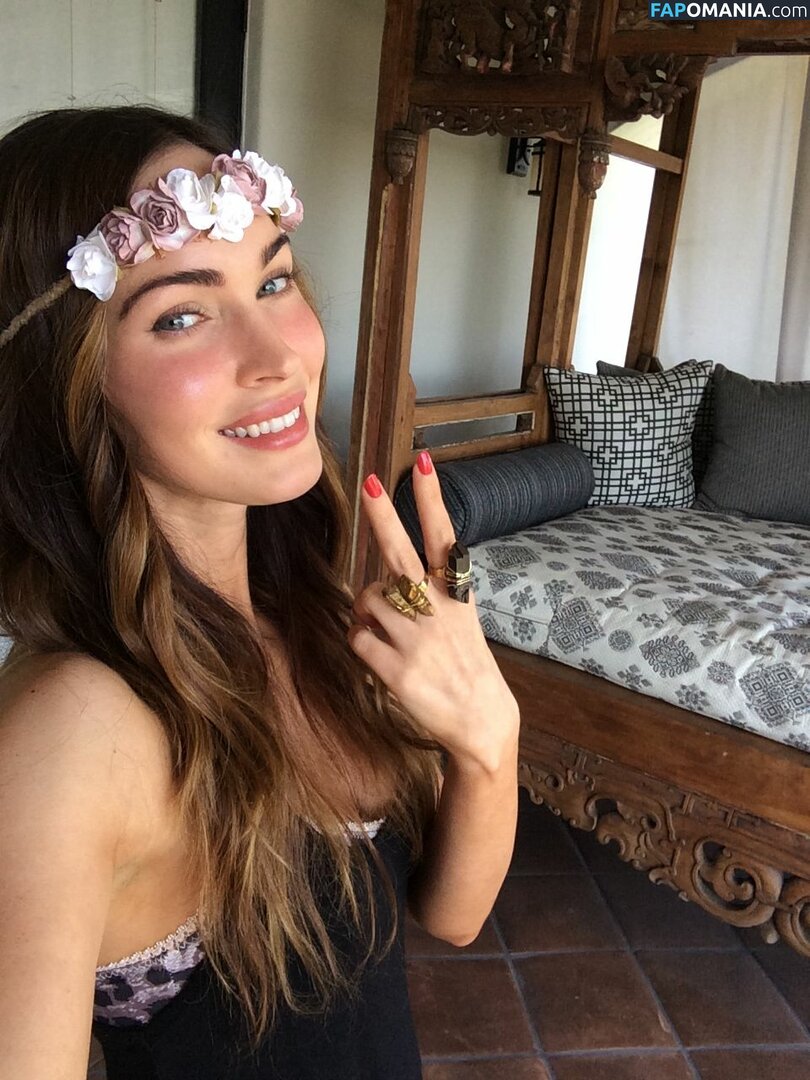 Megan Fox Çıplak Sızdırılmış Fotoğraf #32