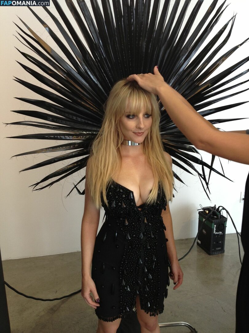 Melissa Rauch Çıplak Sızdırılmış Fotoğraf #1