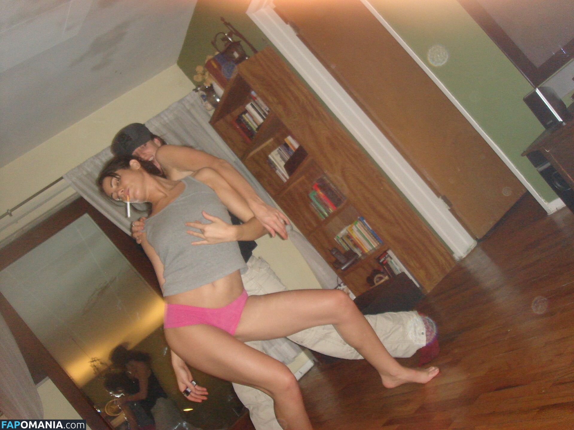 Michelle Borth Çıplak Sızdırılmış Fotoğraf #24