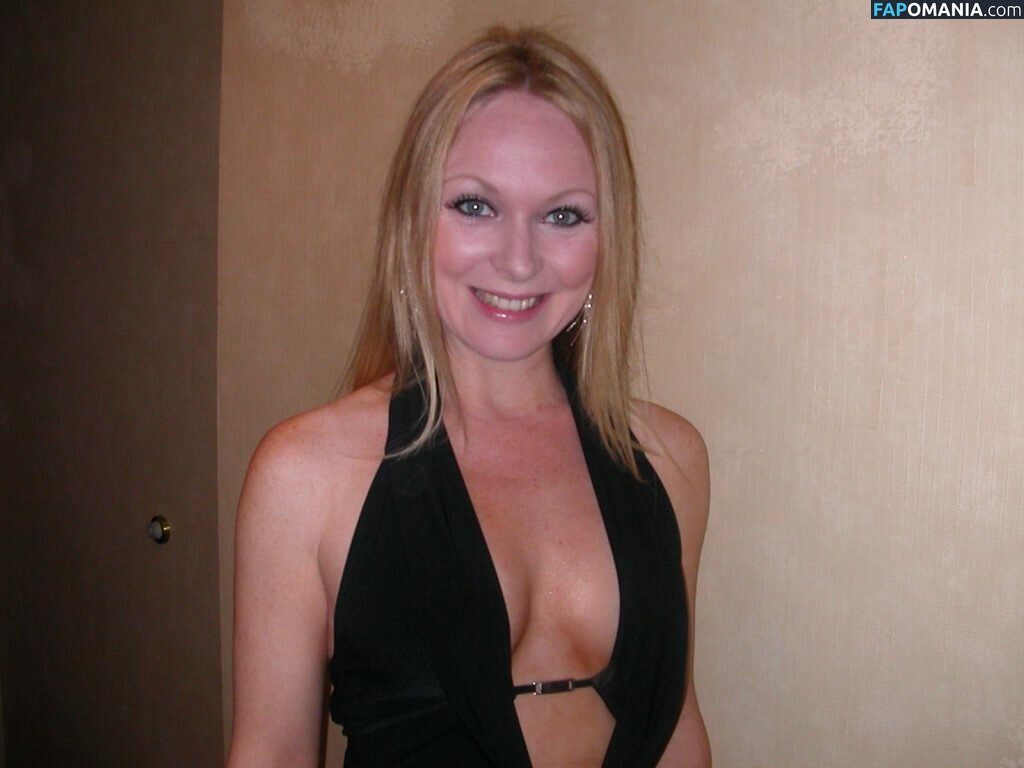 Michelle Hardwick Çıplak Sızdırılmış Fotoğraf #3