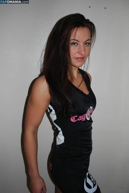 Miesha Tate Çıplak Sızdırılmış Fotoğraf #24