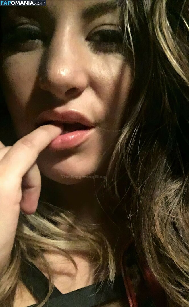 Miesha Tate Çıplak Sızdırılmış Fotoğraf #59