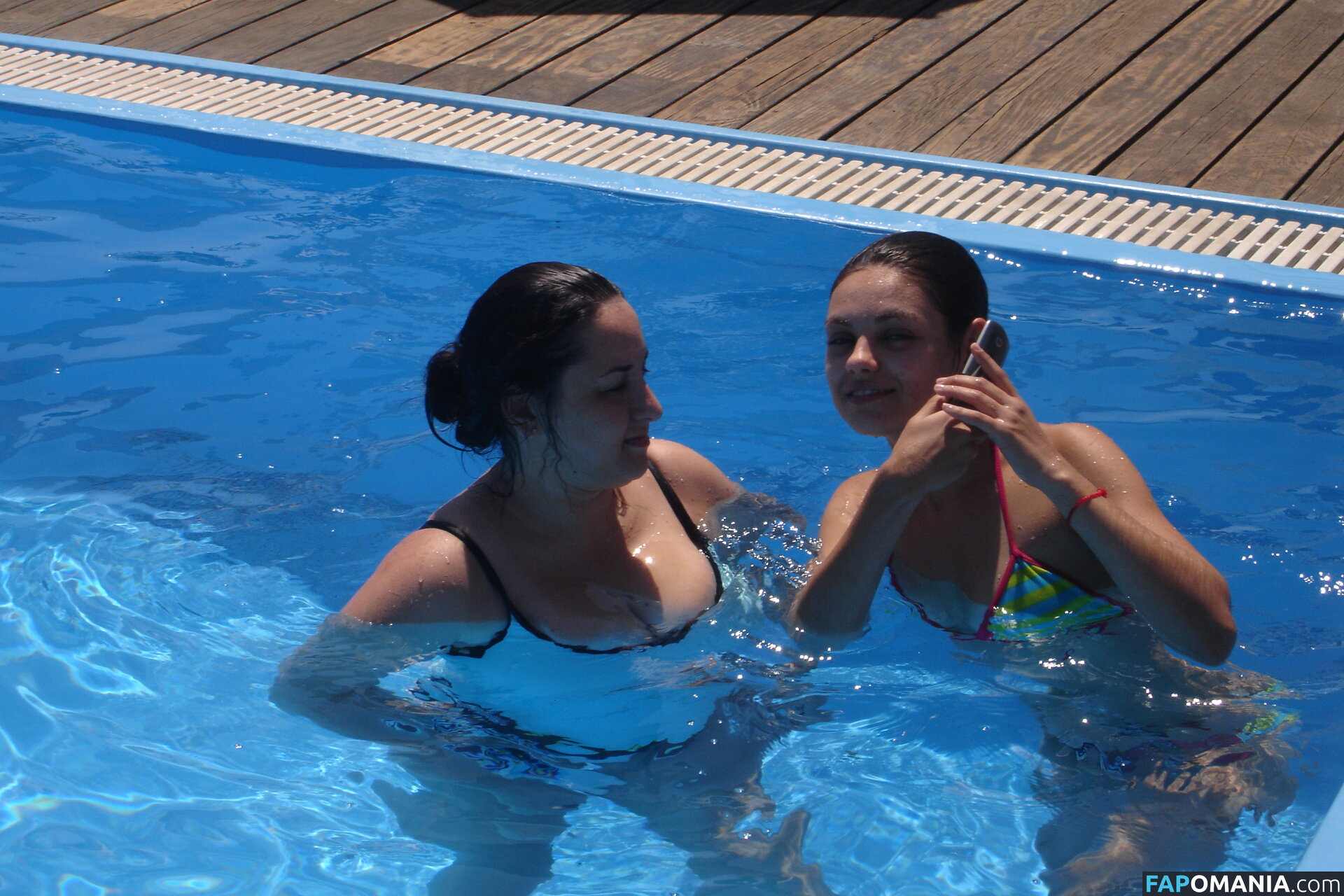 Mila Kunis Çıplak Sızdırılmış Fotoğraf #21