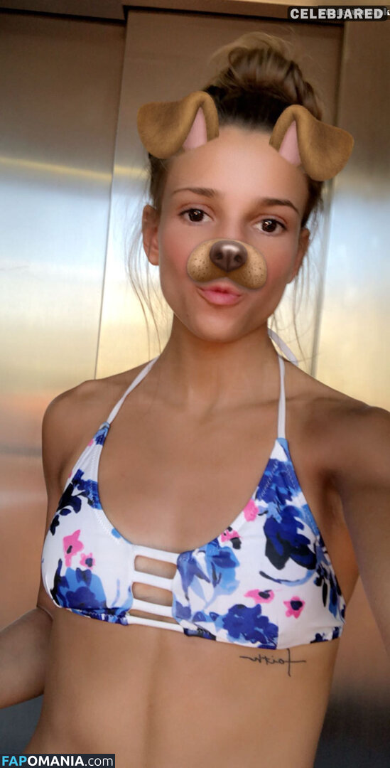 Morgan Simianer Çıplak Sızdırılmış Fotoğraf #29