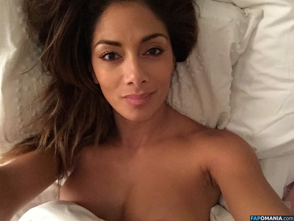 Nicole Scherzinger Çıplak Sızdırılmış Fotoğraf #3