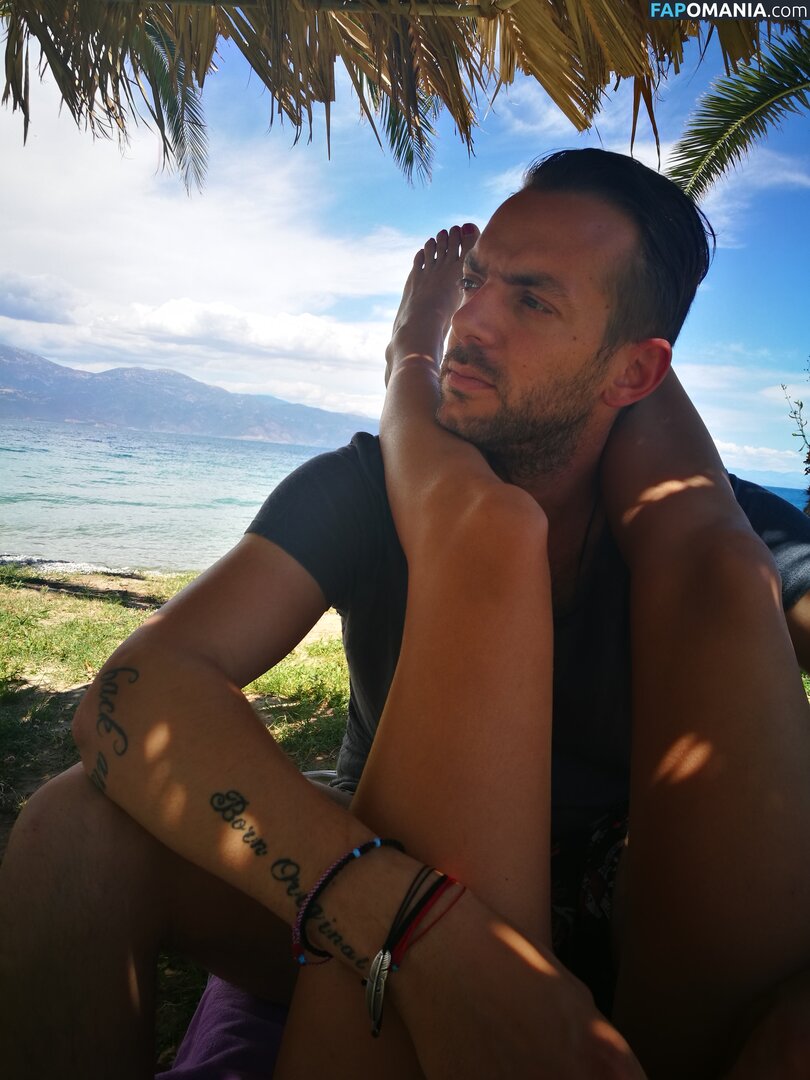 Nikoletta Ralli Çıplak Sızdırılmış Fotoğraf #47