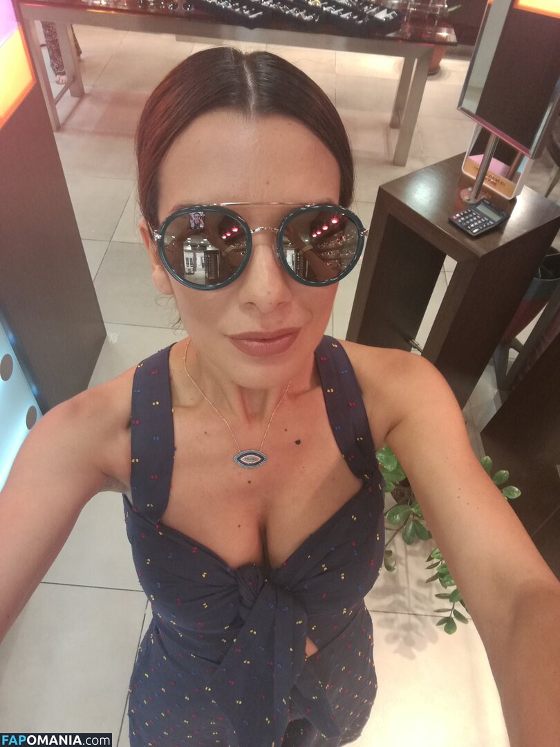 Nikoletta Ralli Çıplak Sızdırılmış Fotoğraf #62