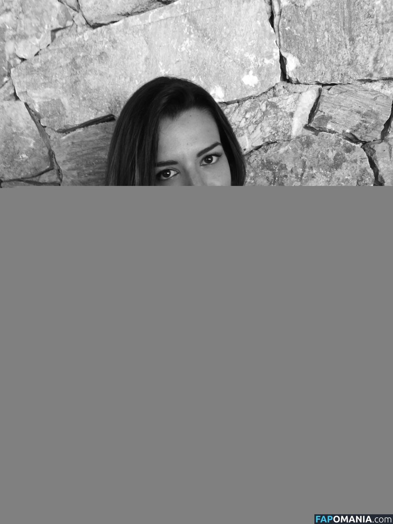 Nikoletta Ralli Çıplak Sızdırılmış Fotoğraf #82