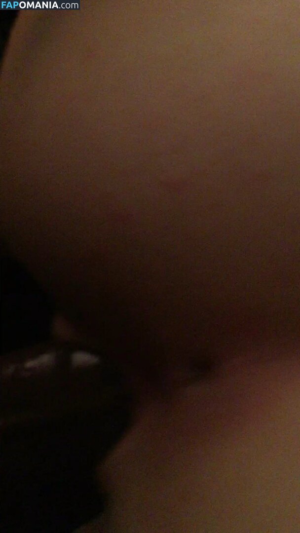 Noel Berry Çıplak Sızdırılmış Fotoğraf #318