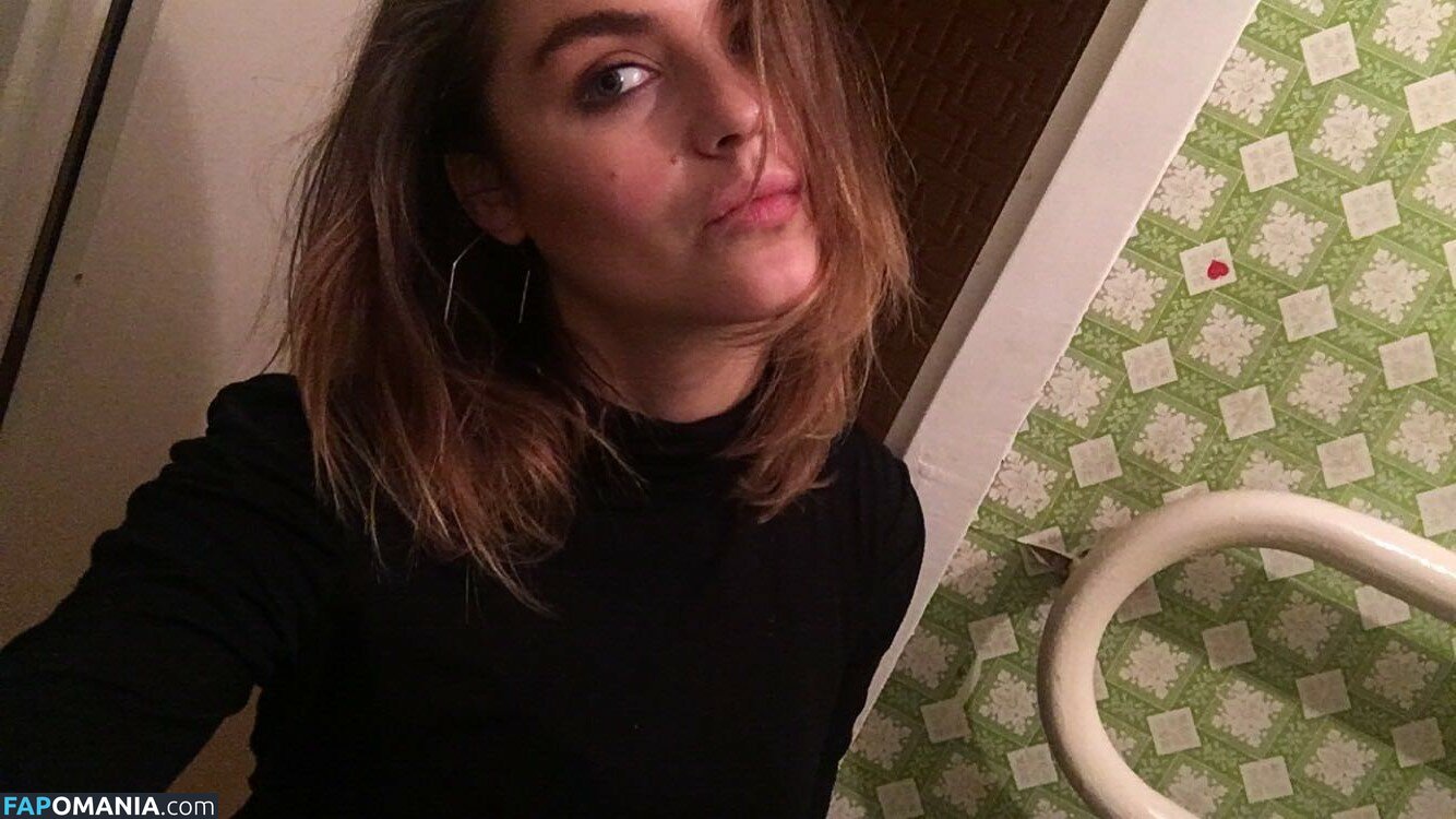 Noel Berry Çıplak Sızdırılmış Fotoğraf #341