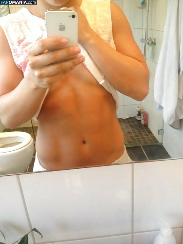 Nora Monk Çıplak Sızdırılmış Fotoğraf #11