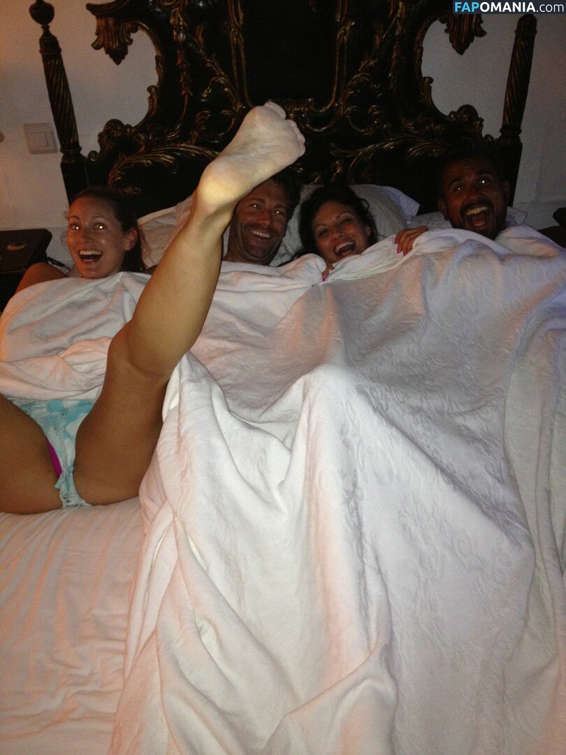 Olivia Lee Çıplak Sızdırılmış Fotoğraf #4