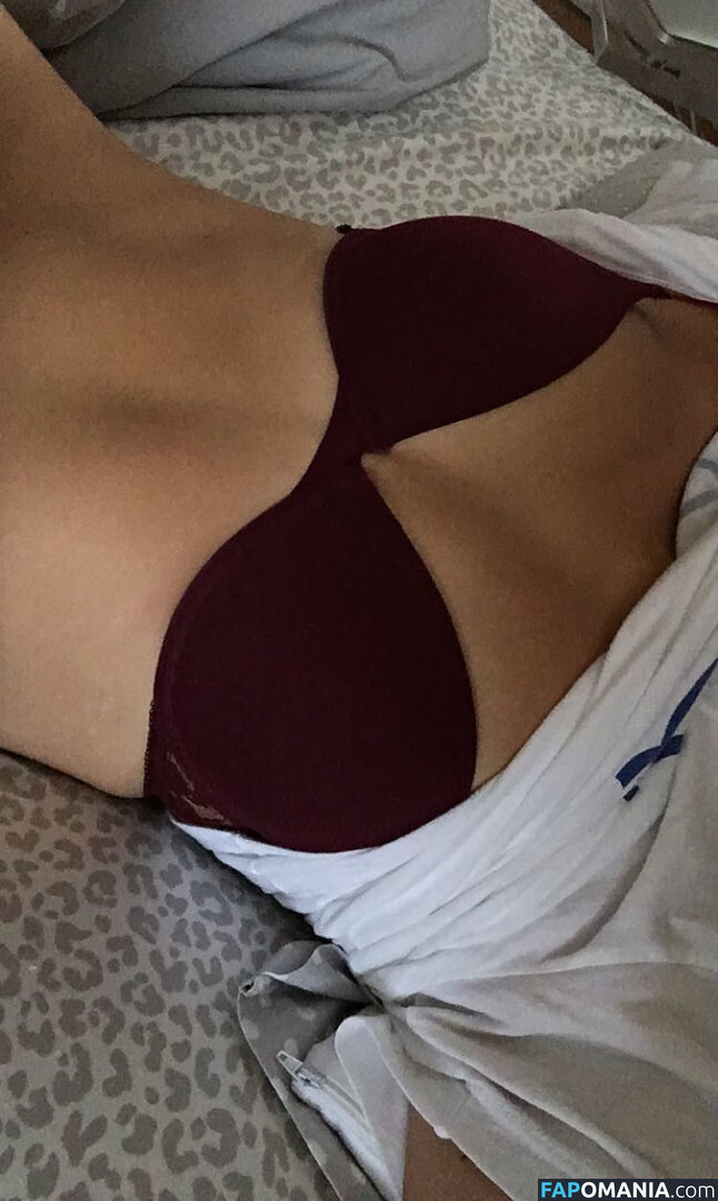 Olivia Tiedemann Çıplak Sızdırılmış Fotoğraf #8