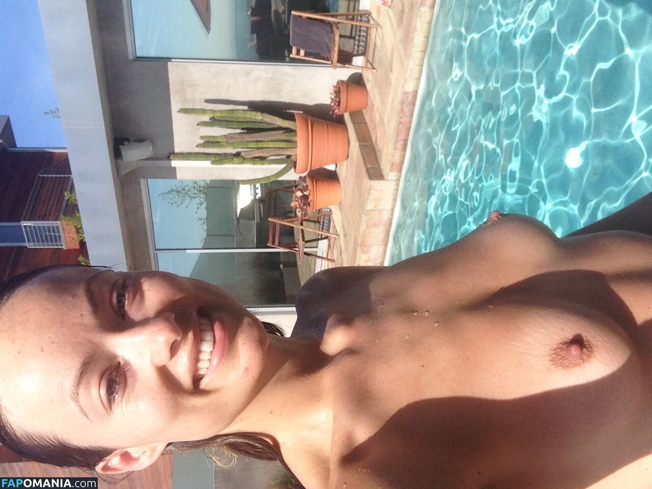 Olivia Wilde Çıplak Sızdırılmış Fotoğraf #9