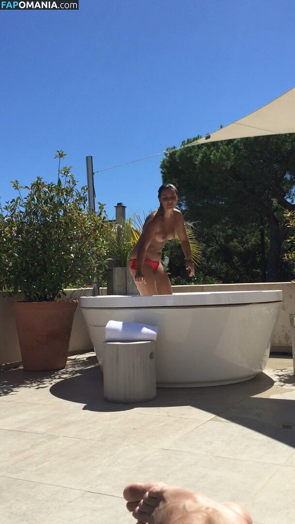 Priscilla Betti Çıplak Sızdırılmış Fotoğraf #43