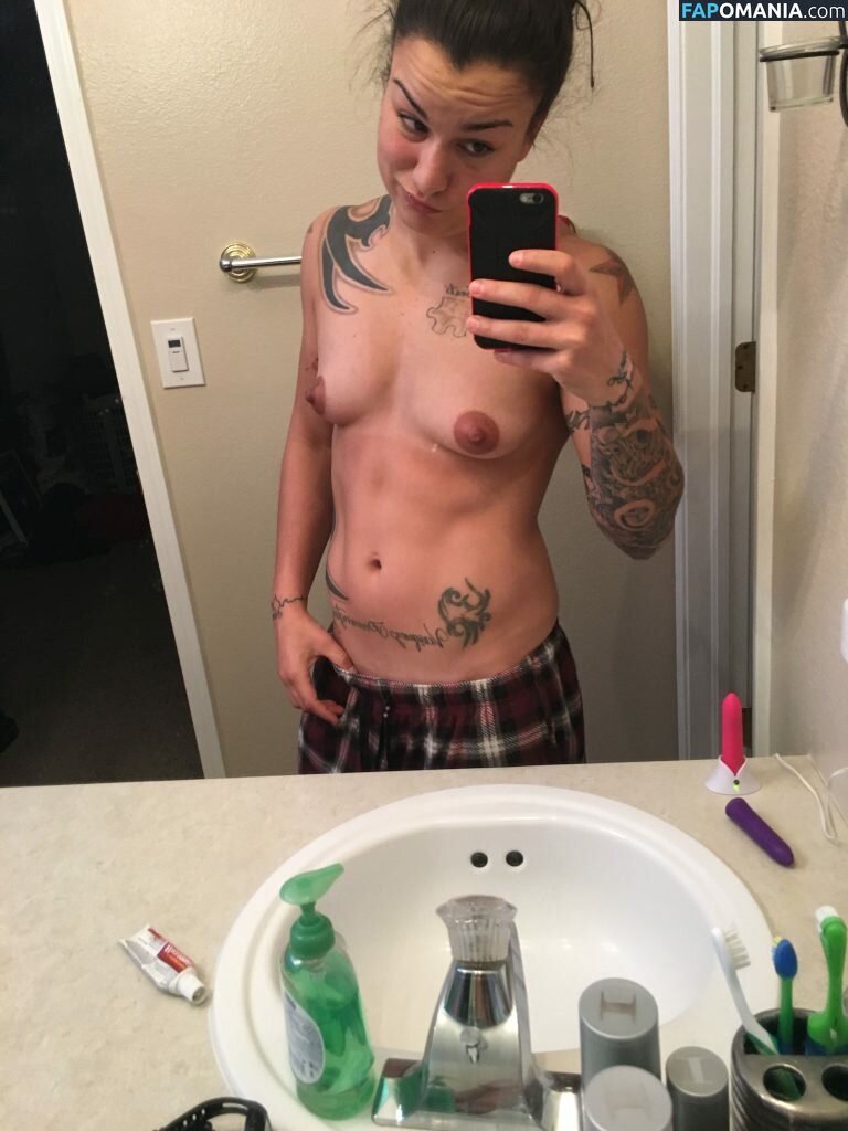 Raquel Pennington Çıplak Sızdırılmış Fotoğraf #6