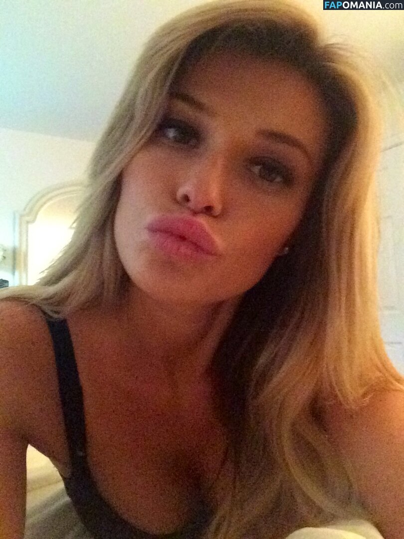 Samantha Hoopes Çıplak Sızdırılmış Fotoğraf #15