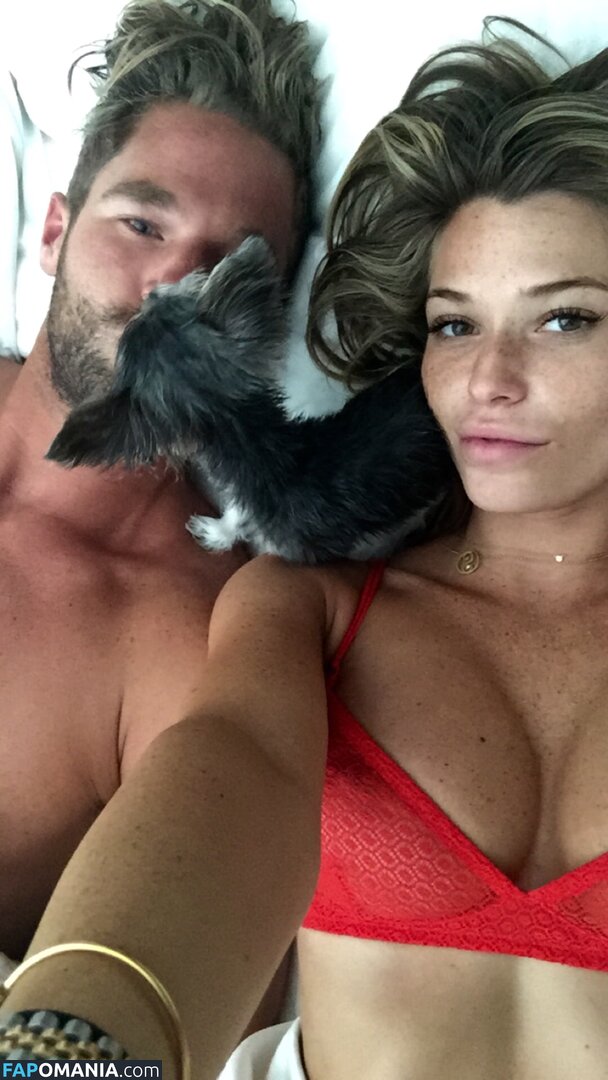 Samantha Hoopes Çıplak Sızdırılmış Fotoğraf #22