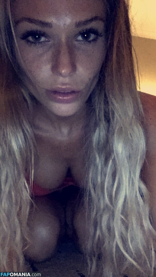 Samantha Hoopes Çıplak Sızdırılmış Fotoğraf #123