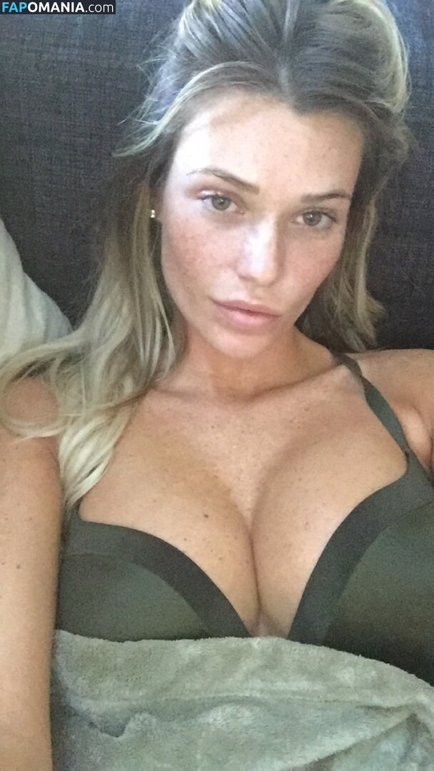 Samantha Hoopes Çıplak Sızdırılmış Fotoğraf #149