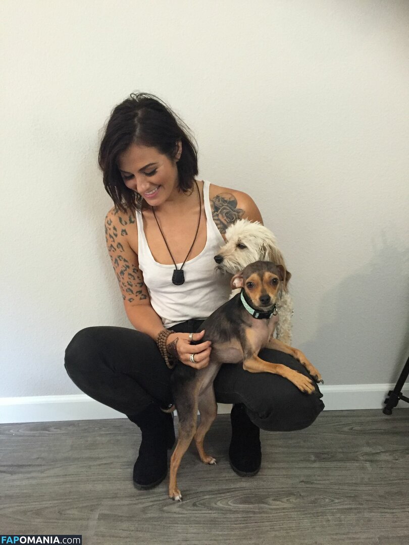 Scout Taylor Compton Çıplak Sızdırılmış Fotoğraf #23