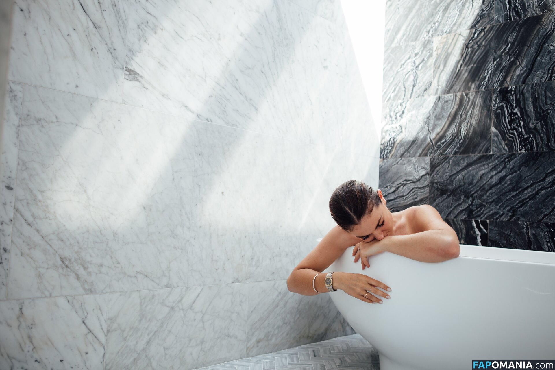 Serinda Swan Çıplak Sızdırılmış Fotoğraf #62