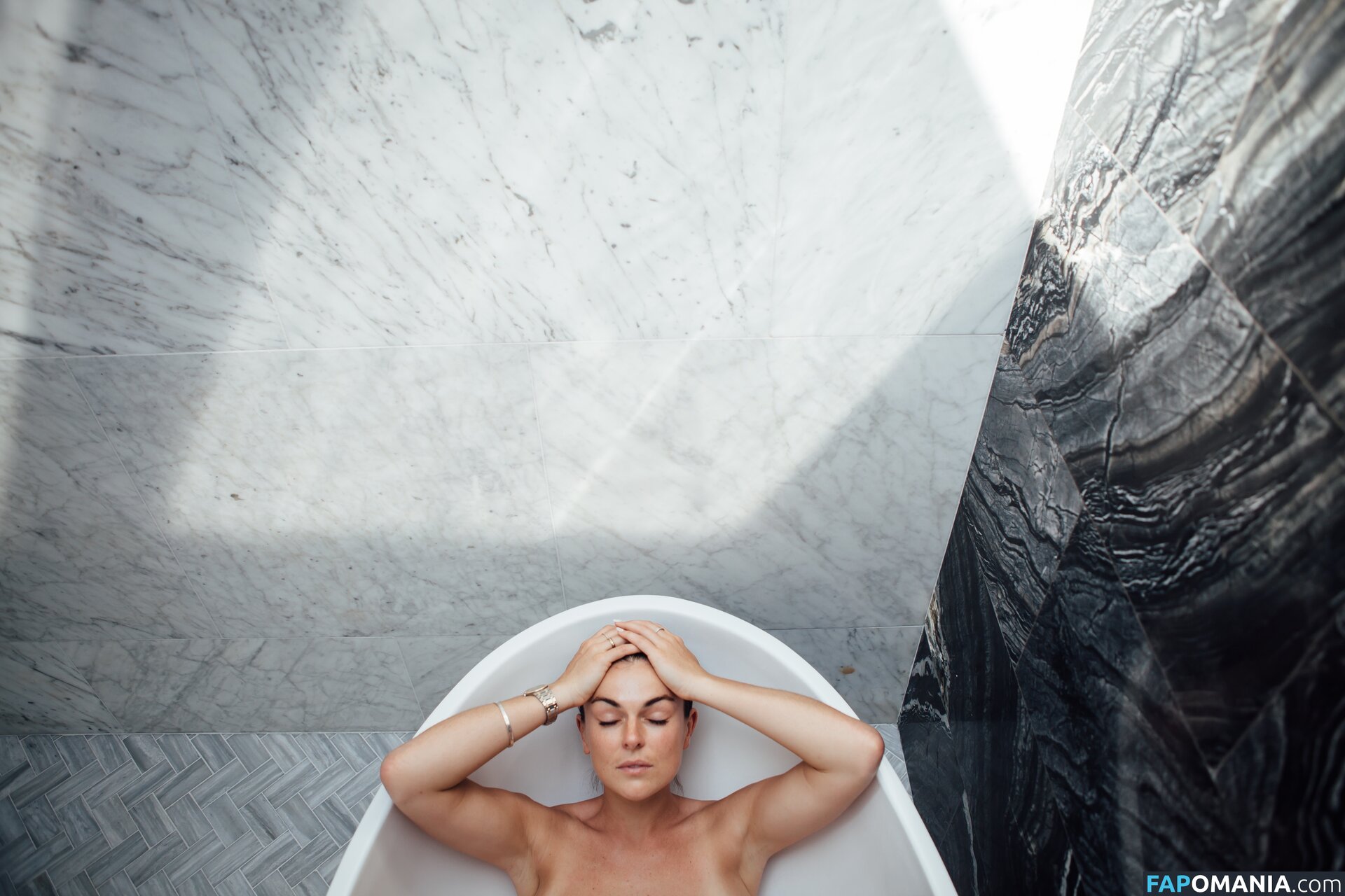 Serinda Swan Çıplak Sızdırılmış Fotoğraf #64