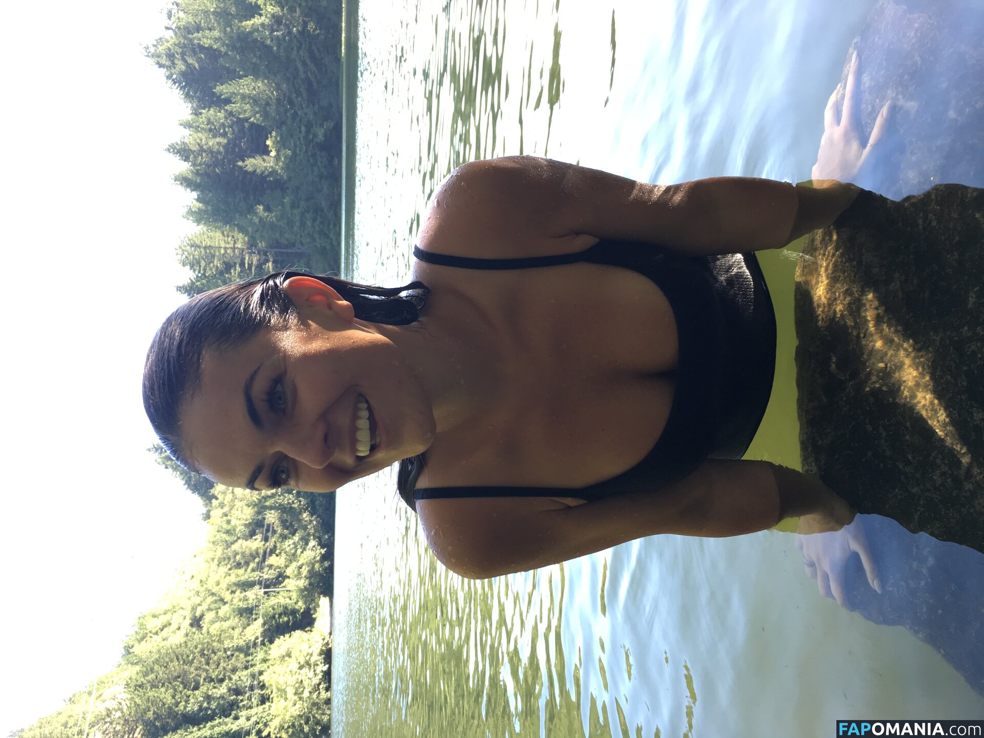 Serinda Swan Çıplak Sızdırılmış Fotoğraf #105