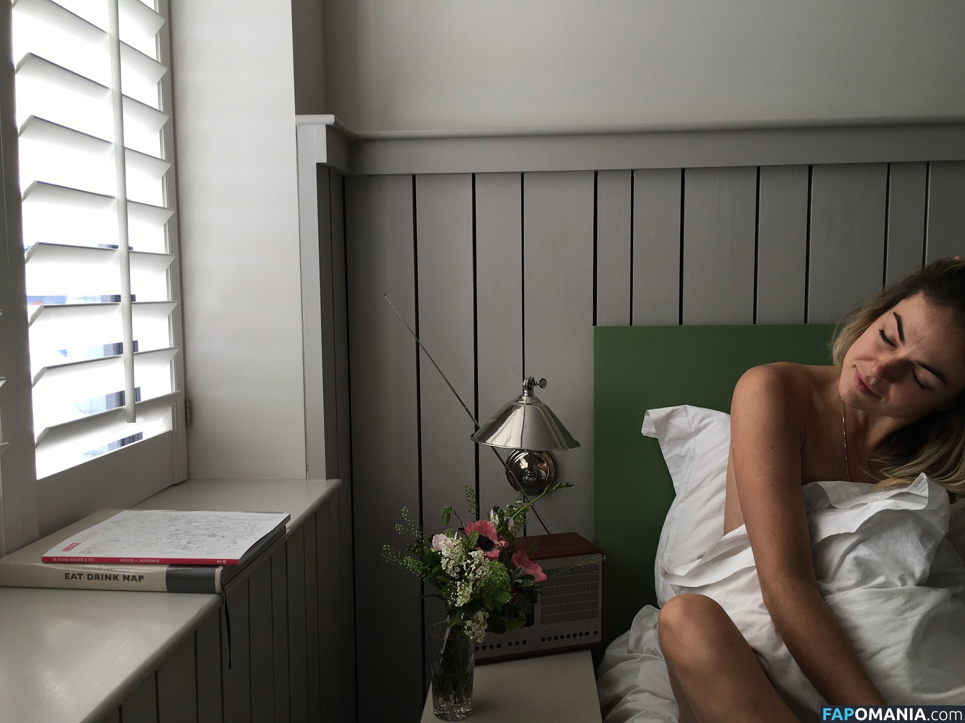 Serinda Swan Çıplak Sızdırılmış Fotoğraf #147
