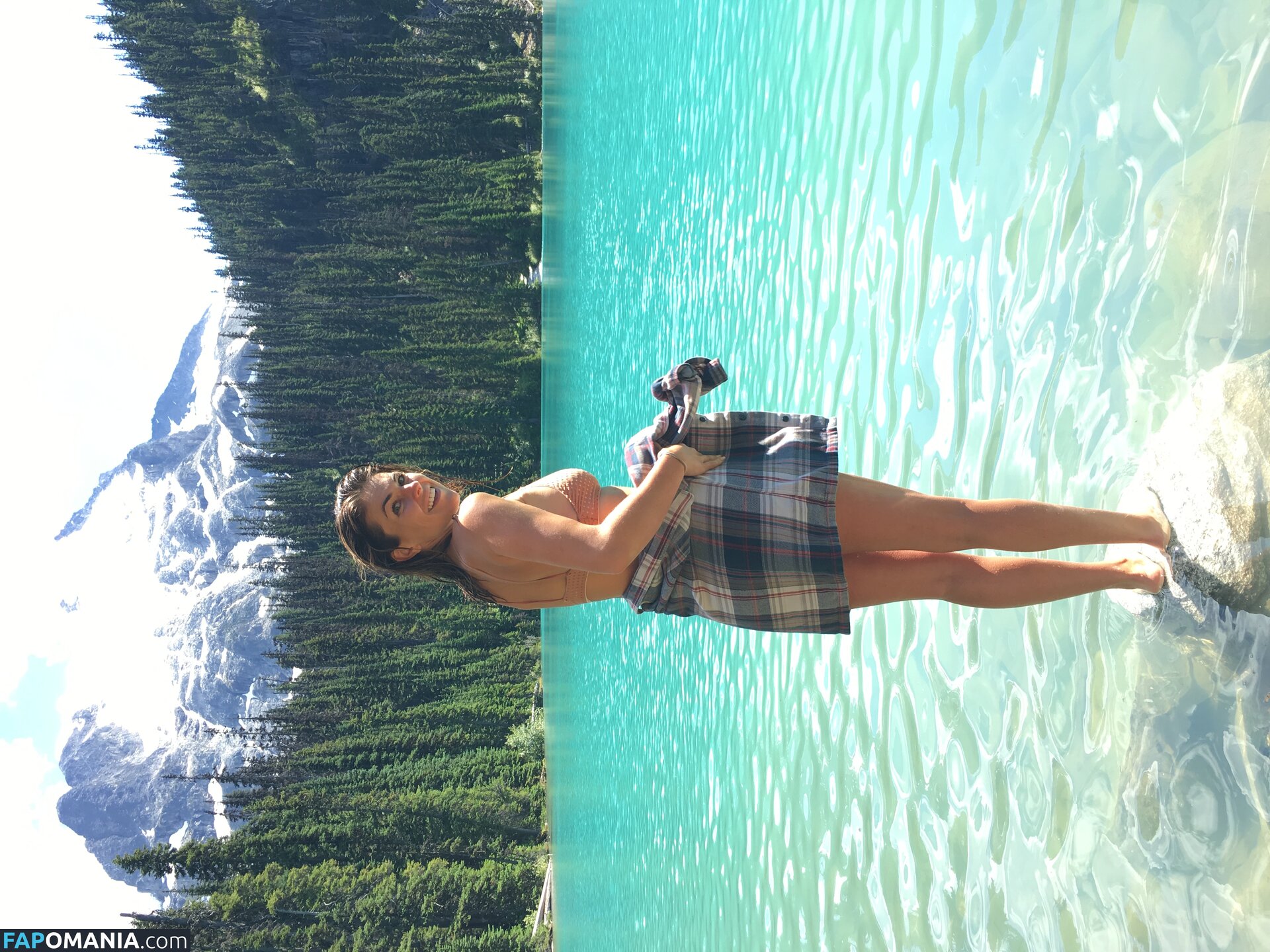 Serinda Swan Çıplak Sızdırılmış Fotoğraf #155
